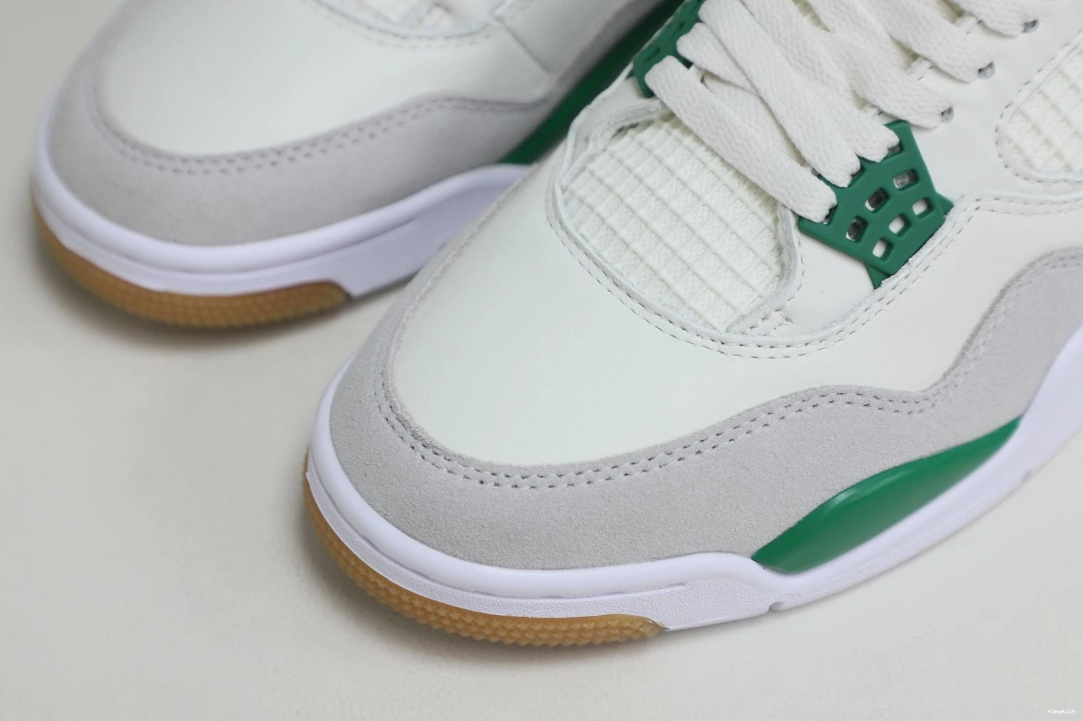 'PINE GREEN' RETRO SB NIKE X JORDAN 4 AIR 0224